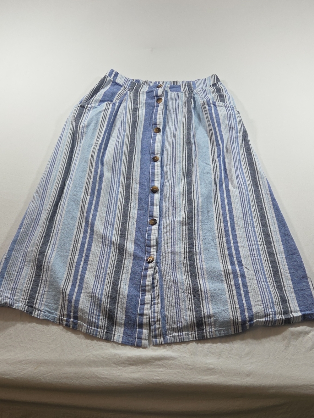 Striped Boho Button-Front Midi A Line Skirt Woman's Medium Cotton White Blue